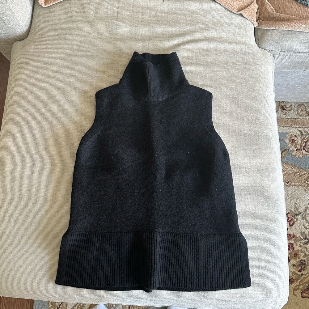 Aritzia Babaton Merino Wool Black Sleeveless Turtleneck - Picture 2 of 12